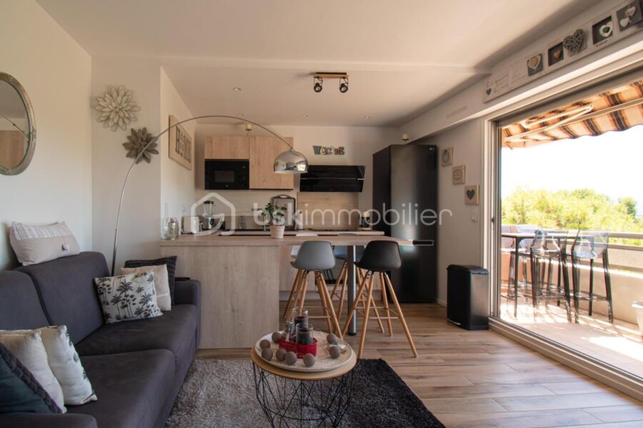 Appartement à vendre à La Seyne-sur-Mer — Vue mer — photo 5