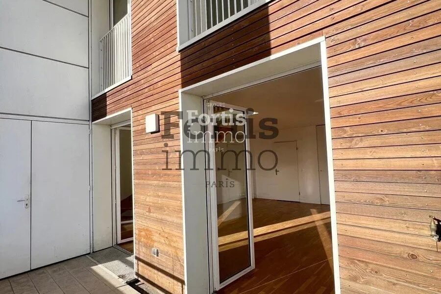 Appartement à vendre à Asnières-sur-Seine — Vue sur la ville — photo 6
