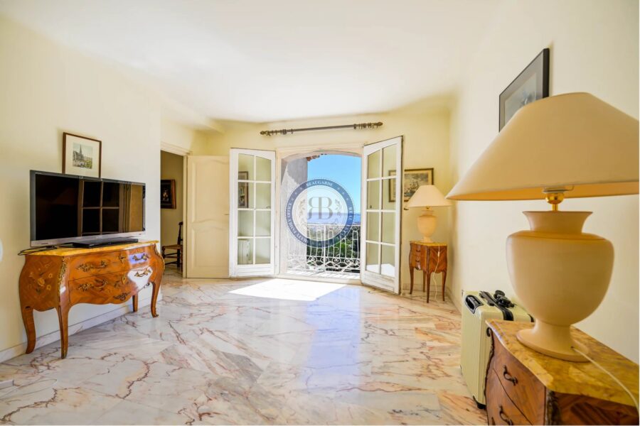 Maison à vendre à Vallauris — Vue mer — photo 23