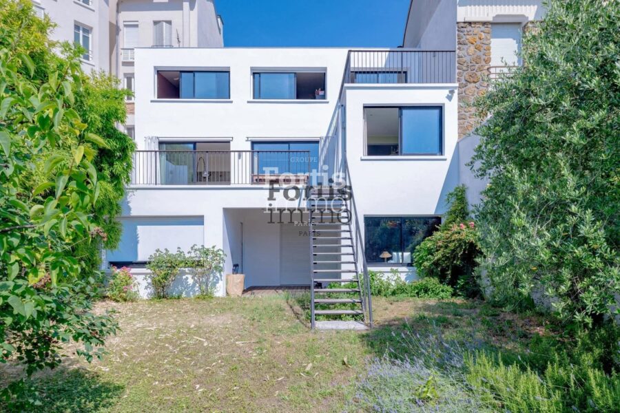 Maison à vendre à Suresnes — Vue sur la ville — photo 3