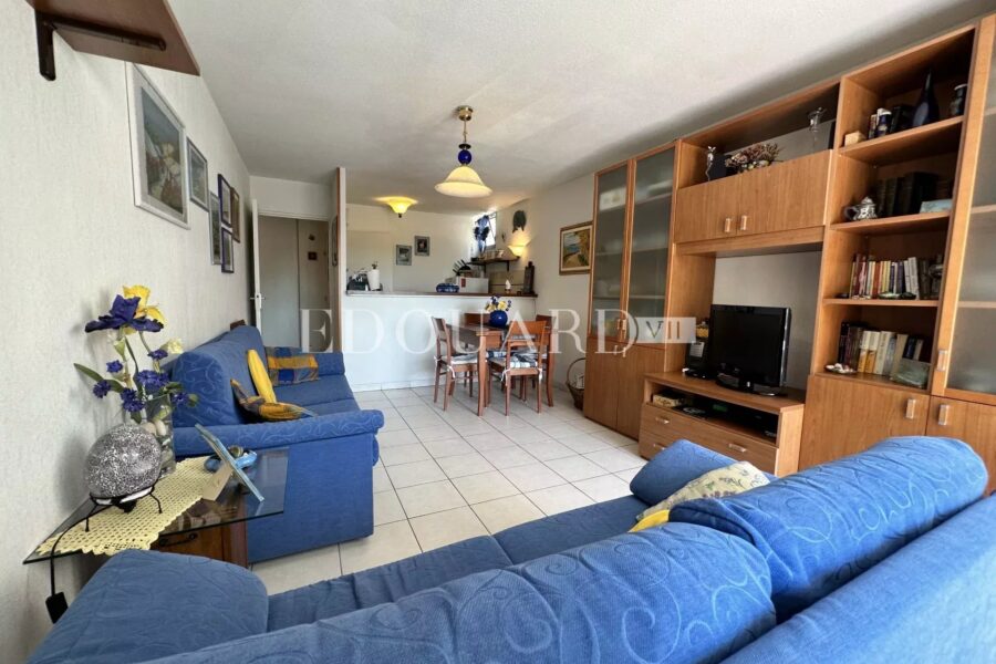 Appartement à vendre à Menton — Vue sur la ville — photo 4