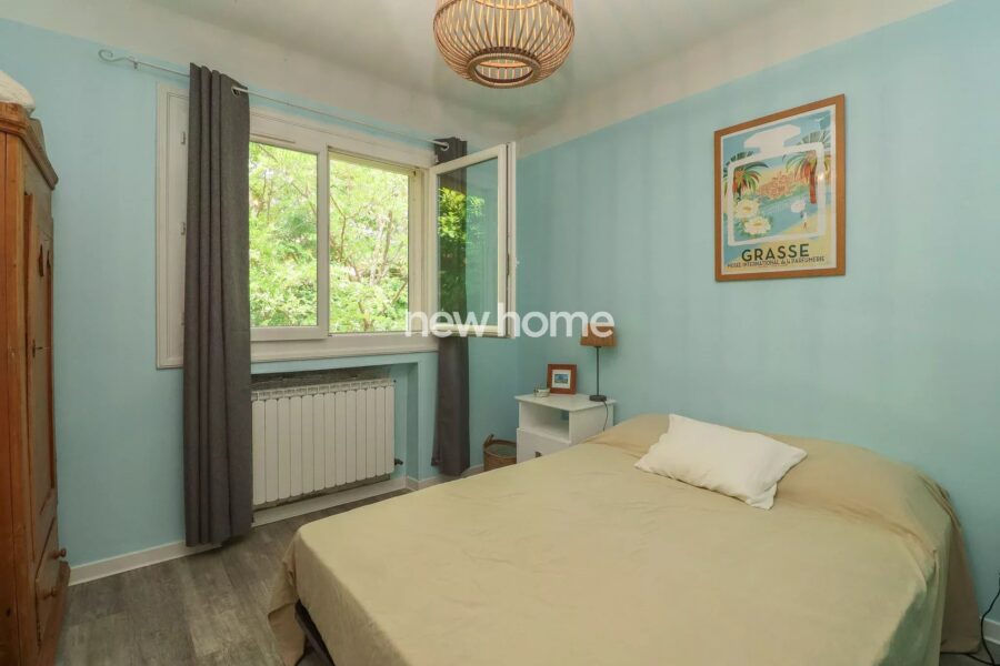 Maison à vendre à Tourrettes — Vue montagne — photo 14