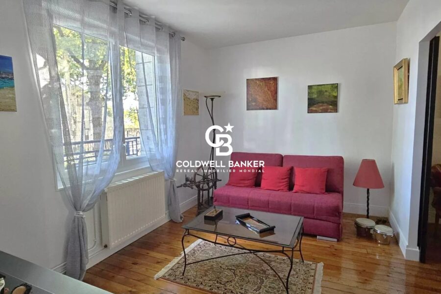 Maison à vendre à Saintes — Vue parc & jardin — photo 12