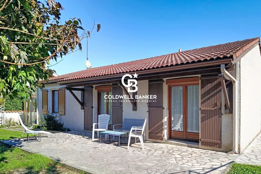 Maison à vendre à Saintes — Vue parc & jardin — photo 12