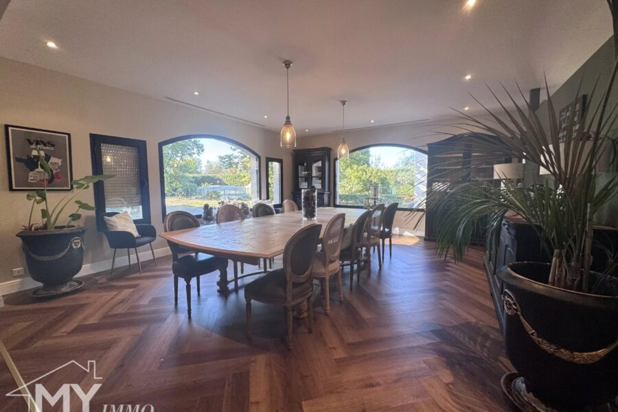 Maison à vendre à Pineuilh — Vue parc & jardin — photo 9