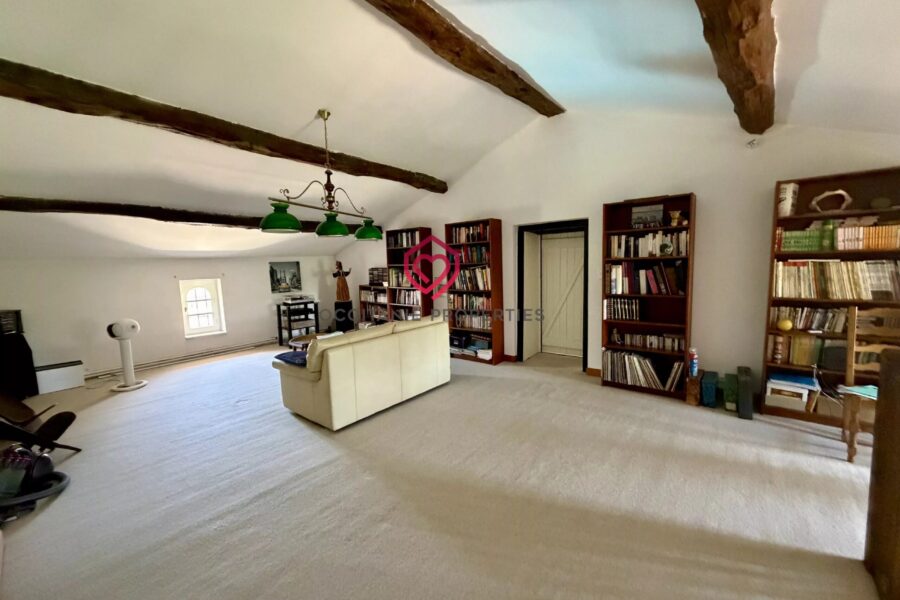 Maison à vendre à Villefranche-de-Lauragais — Vue montagne — photo 11
