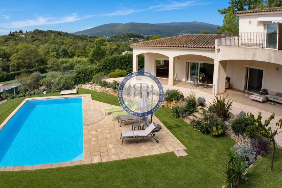 Maison à vendre à Châteauneuf-Grasse — Vue montagne — photo 2