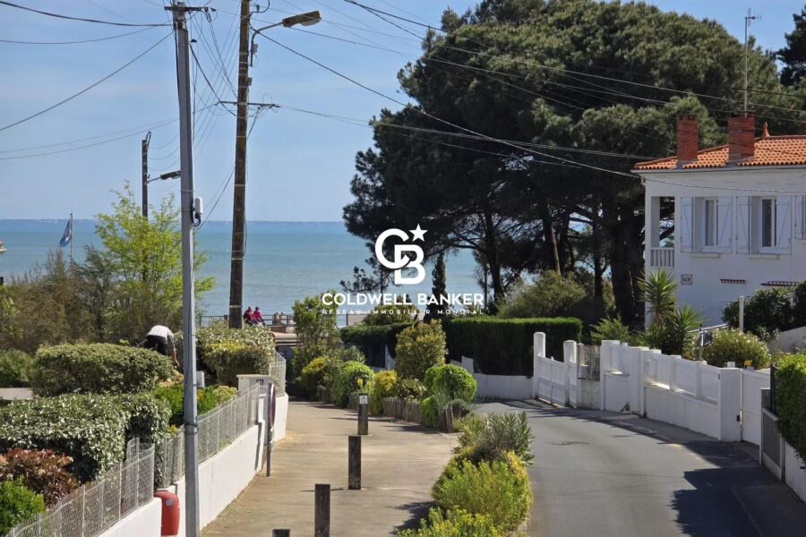 Appartement à vendre à La Tranche-sur-Mer — Vue mer — photo 1