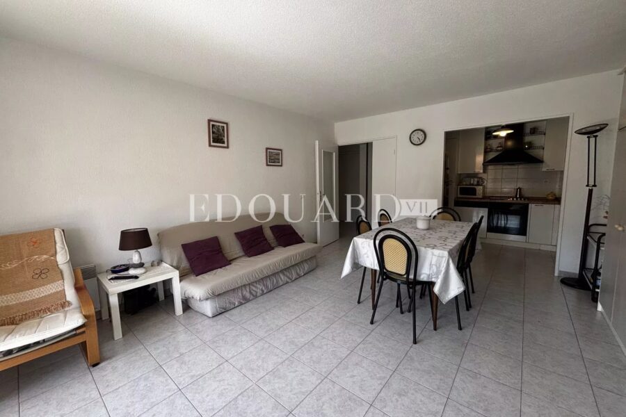 Appartement à vendre à Menton — Vue sur la ville — photo 8
