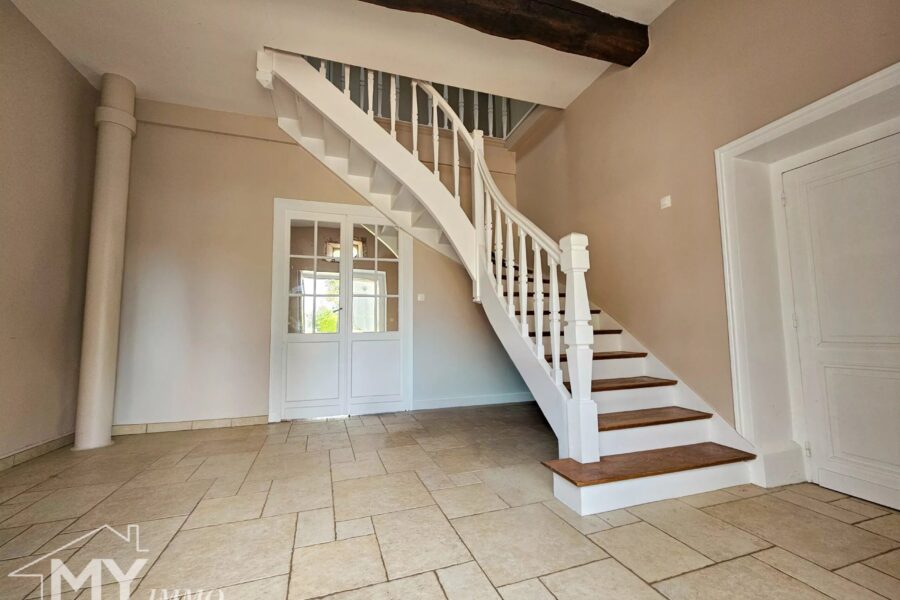 Maison à vendre à Les Lèves-et-Thoumeyragues — Vue montagne — photo 18
