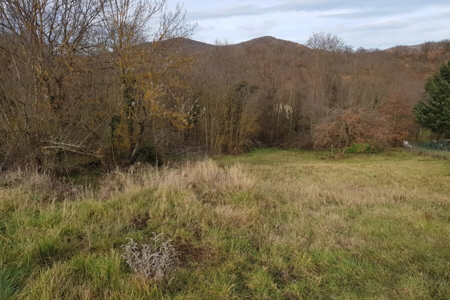 Terrain à vendre à Brassac-les-Mines — Vue montagne — photo 1