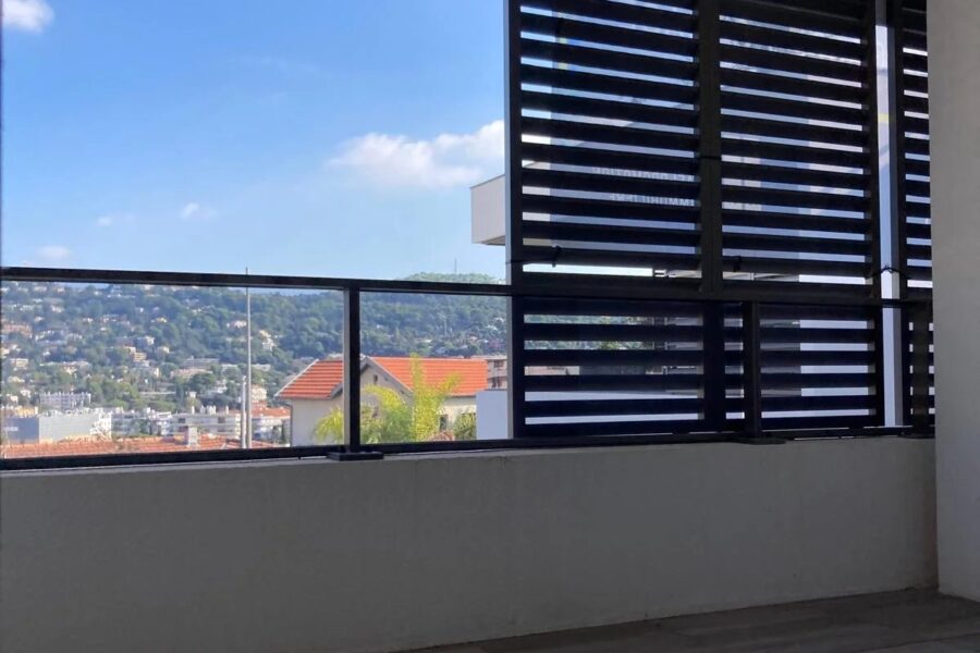 Appartement à vendre à Cannes — Vue montagne — photo 1
