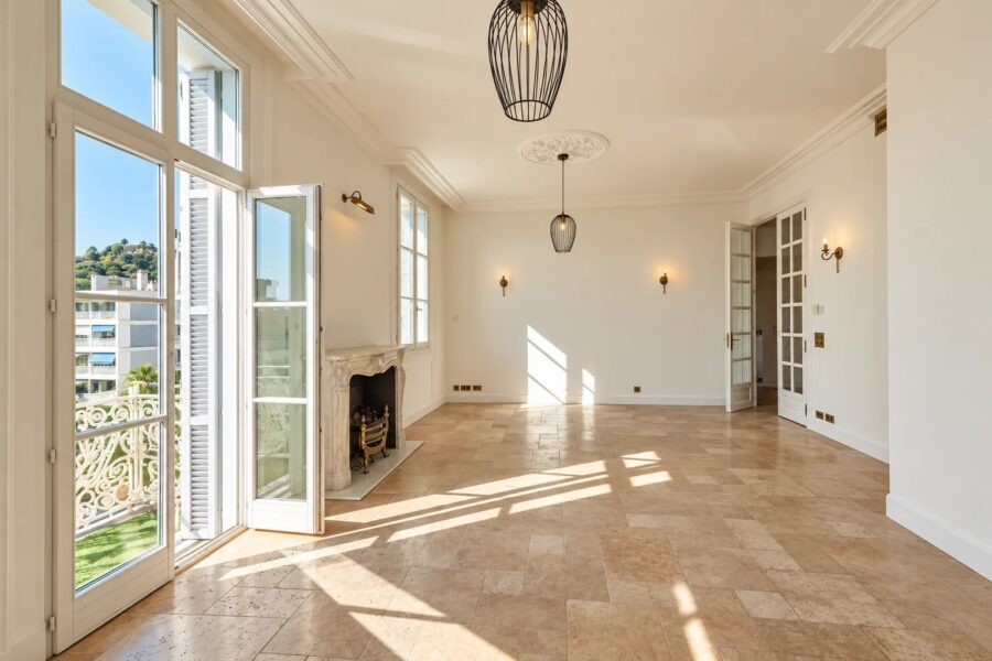 Appartement à vendre à Beaulieu-sur-Mer — Vue mer — photo 5
