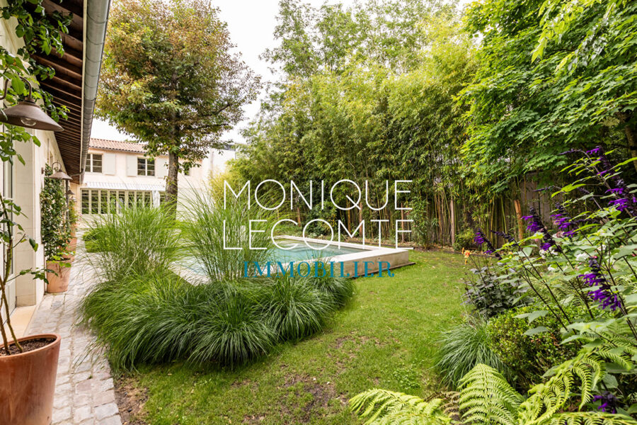 Maison à vendre à Bordeaux — Vue parc & jardin — photo 13