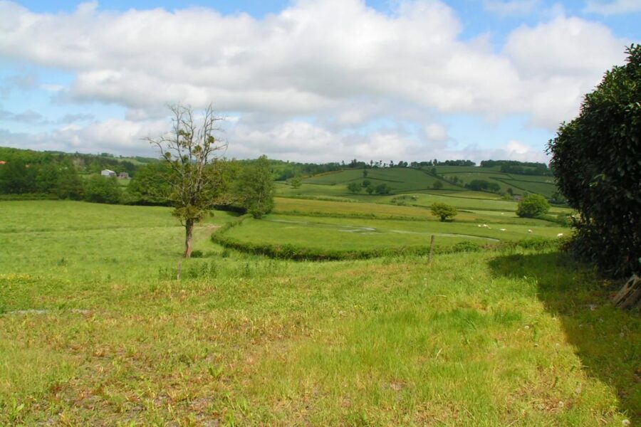 Maison à vendre à Sémelay — Vue montagne — photo 1