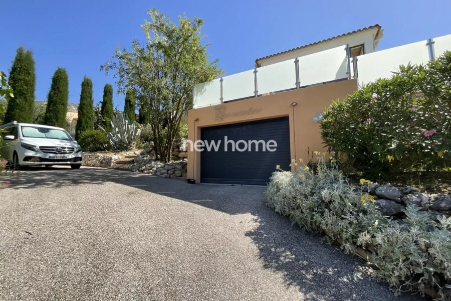 Maison à vendre à Saint-Vallier-de-Thiey — Vue mer — photo 18