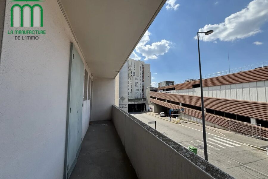 Appartement à vendre à Saint-Étienne — Vue sur la ville — photo 13