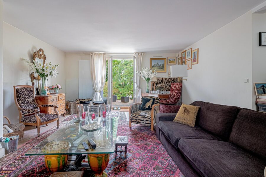 Maison à vendre à Louveciennes — Vue parc & jardin — photo 7