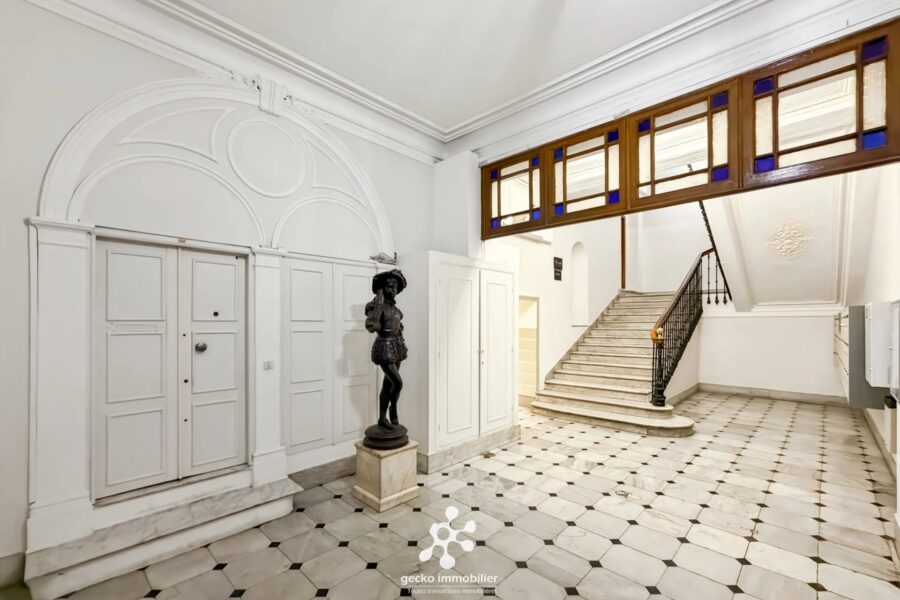 Appartement à vendre à Nice — Vue sur la ville — photo 9