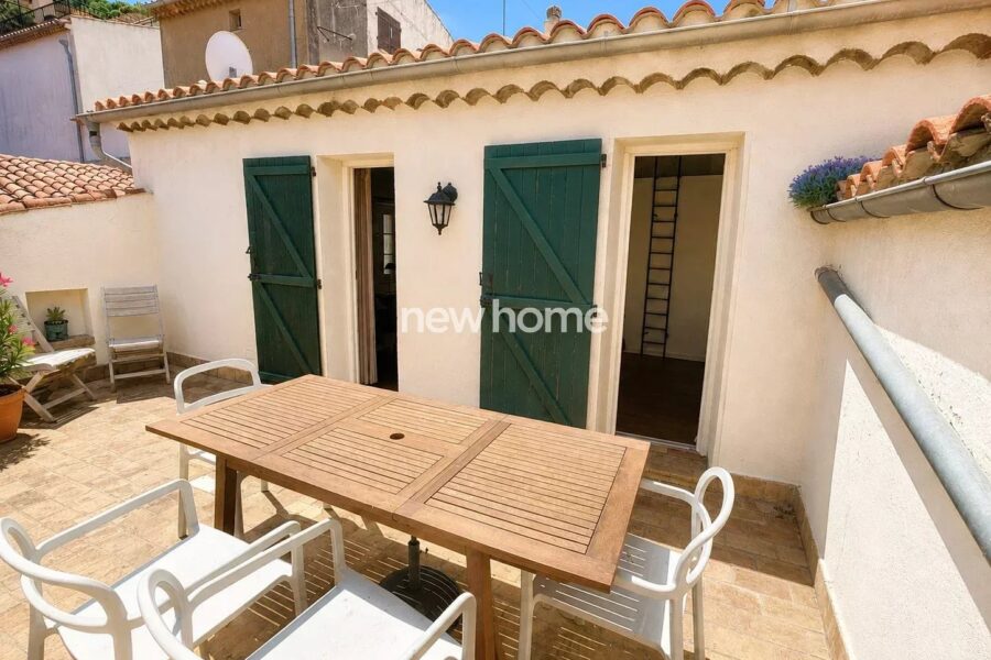 Maison à vendre à La Garde-Freinet — Vue sur la ville — photo 13