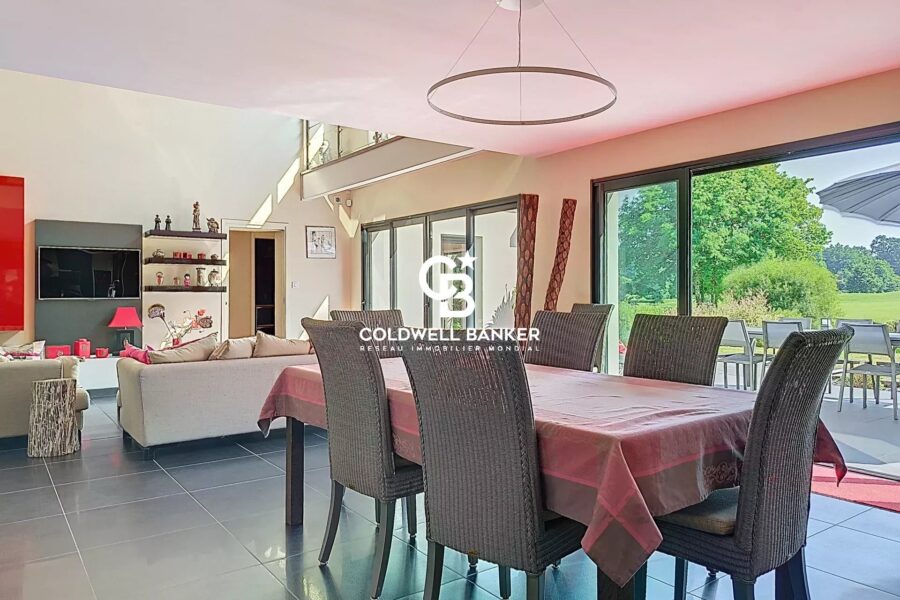 Maison à vendre à Nesmy — Vue golf — photo 3