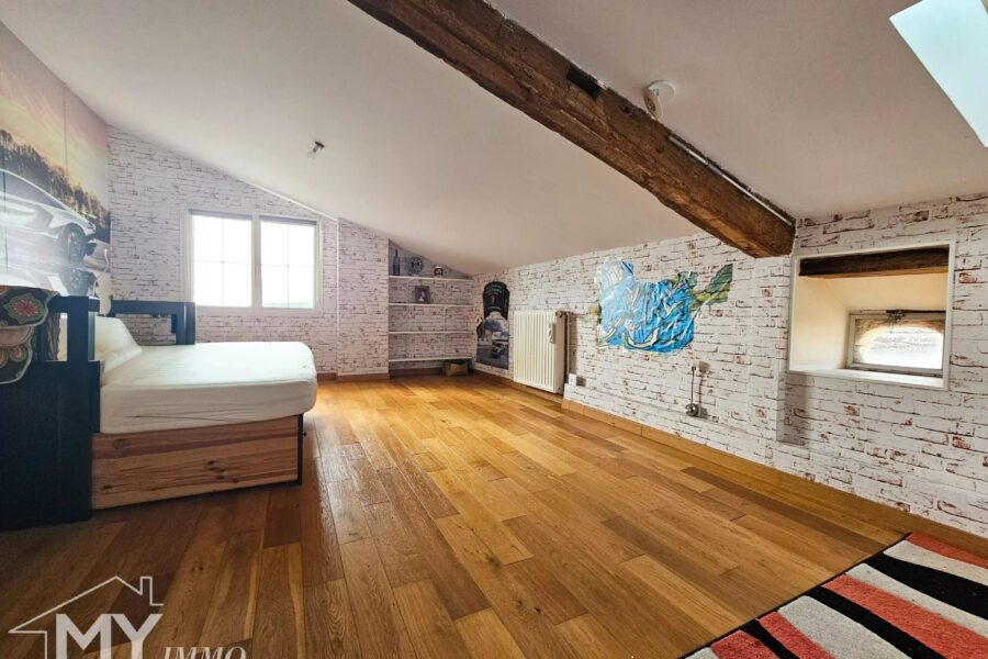 Maison à vendre à Les Lèves-et-Thoumeyragues — Vue montagne — photo 29