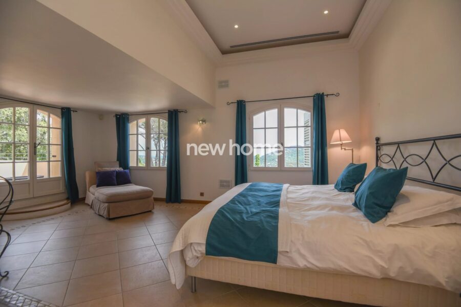Maison à vendre à Les Adrets-de-l&rsquo;Estérel — Vue mer — photo 12
