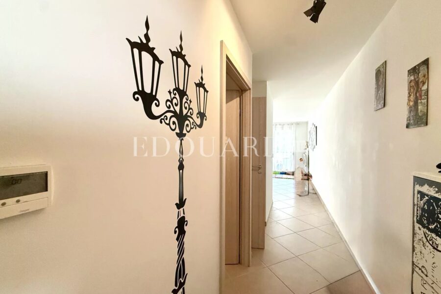 Appartement à vendre à Menton — Vue montagne — photo 4