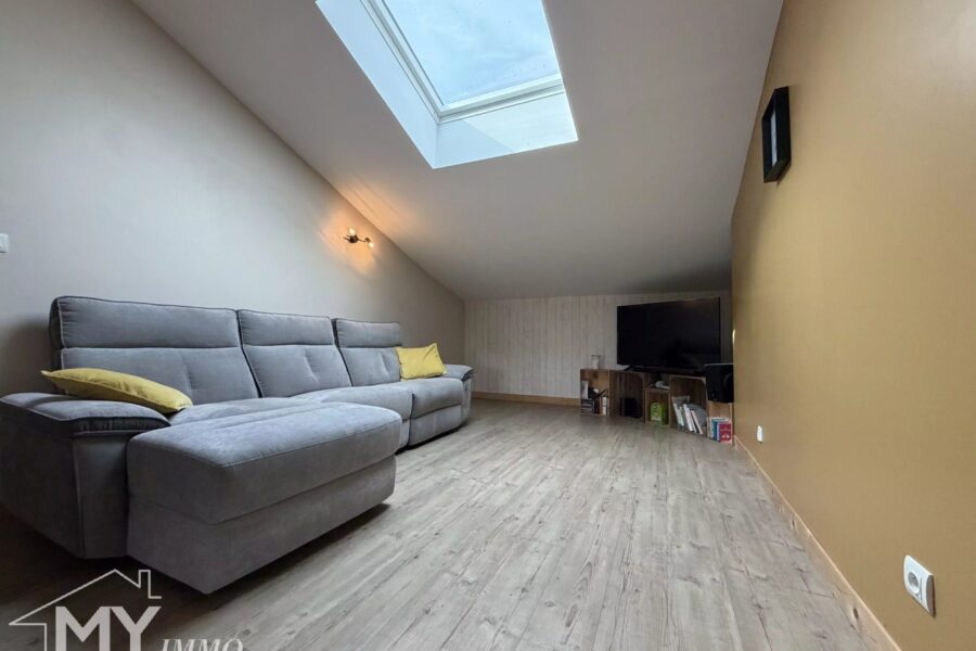 Maison à vendre à Saint-Pey-de-Castets — Vue parc & jardin — photo 12