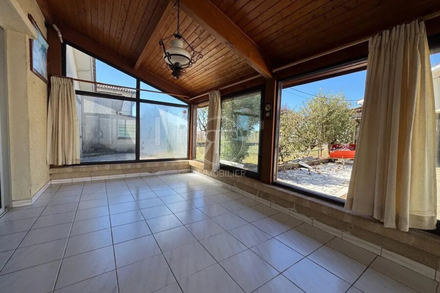 Maison à vendre à Puisseguin — Vue nature — photo 12
