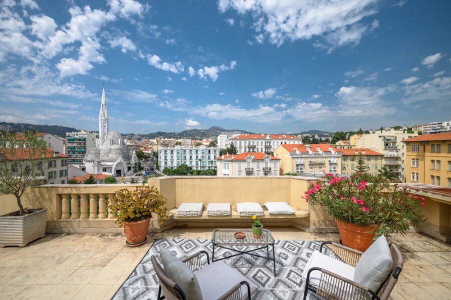Appartement à vendre à Nice — Vue montagne — photo 2