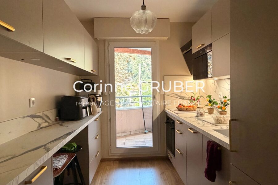 Appartement à vendre à Digne-les-Bains — Vue montagne — photo 7