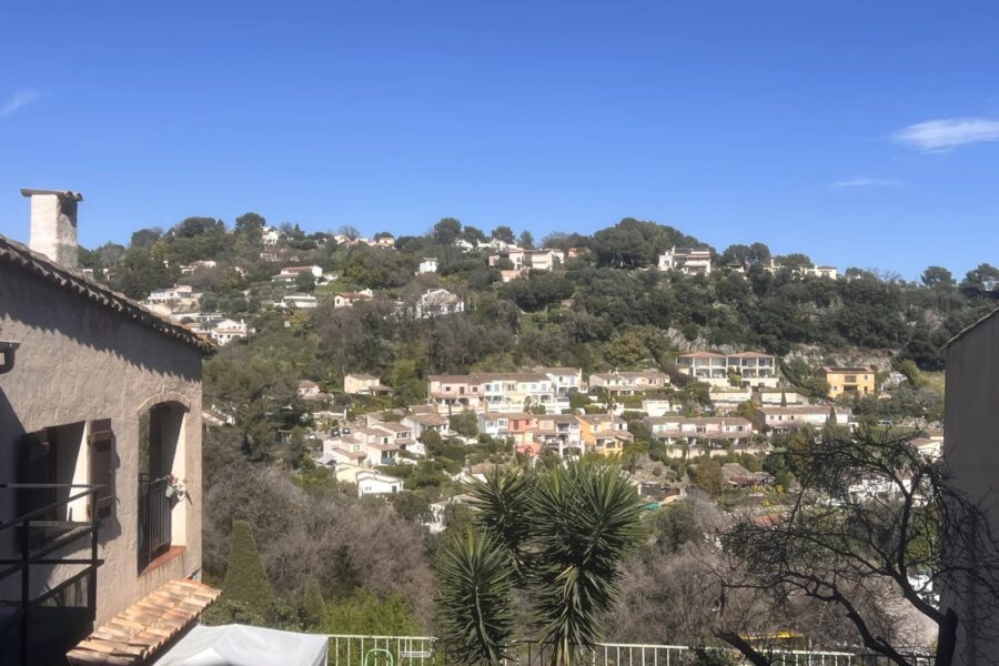 Maison à vendre à Biot — Vue montagne — photo 1