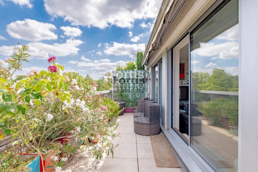 Appartement à vendre à Paris 14e arrondissement — Vue sur la ville — photo 21