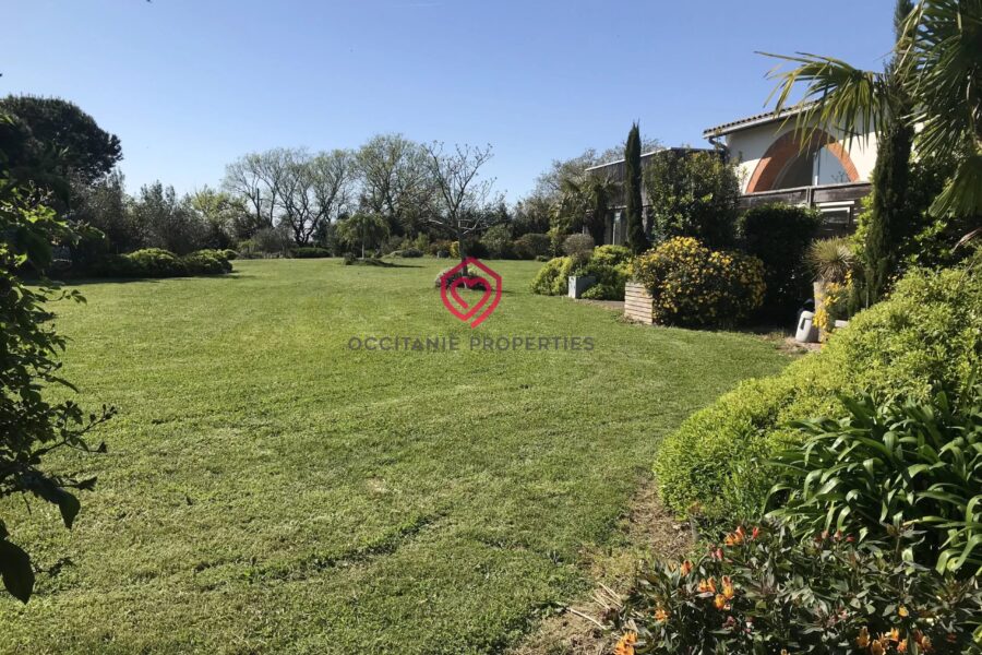 Maison à vendre à Villefranche-de-Lauragais — Vue montagne — photo 13