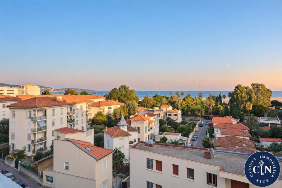 Appartement à vendre à Nice — Vue mer — photo 1