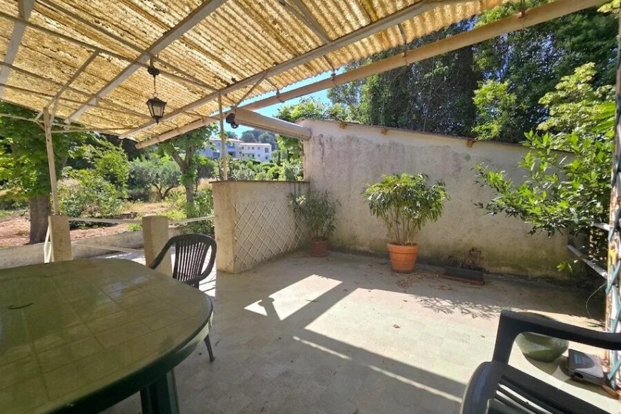 Maison à vendre à Tourrette-Levens — Vue montagne — photo 3