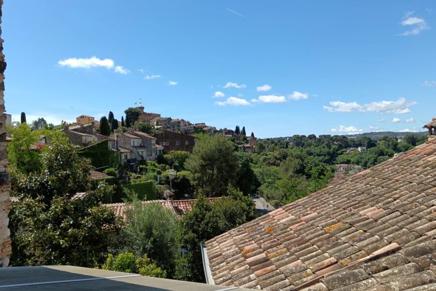 Maison à vendre à Cagnes-sur-Mer — Vue montagne — photo 7