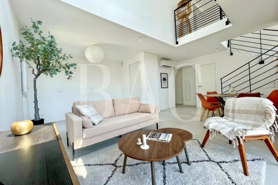 Appartement à vendre à Antibes — Vue mer — photo 2
