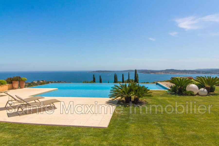 Maison à vendre à Grimaud — Vue mer — photo 1