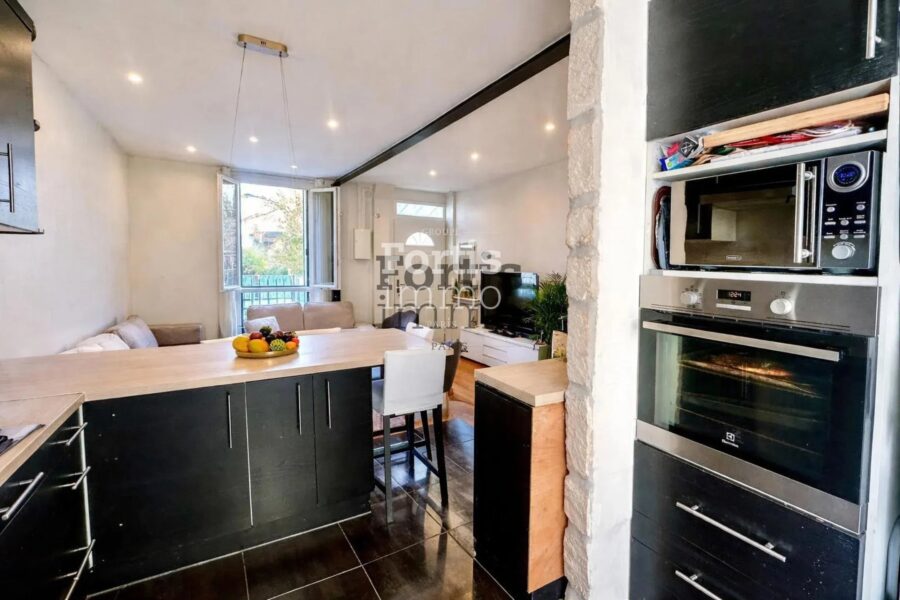 Maison à vendre à Choisy-le-Roi — Vue sur la ville — photo 6