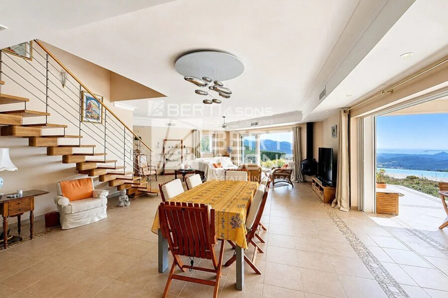 Maison à vendre à Mandelieu-la-Napoule — Vue mer — photo 4