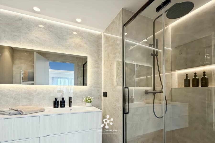 Appartement à vendre à Nice — Vue mer — photo 9