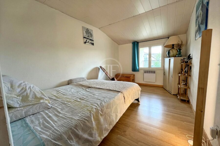 Maison à vendre à Puisseguin — Vue nature — photo 11