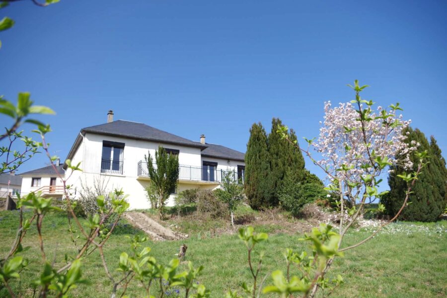 Maison à vendre à Château-Chinon (Ville) — Vue montagne — photo 20