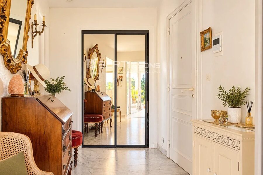 Appartement à vendre à Antibes — Vue mer — photo 3