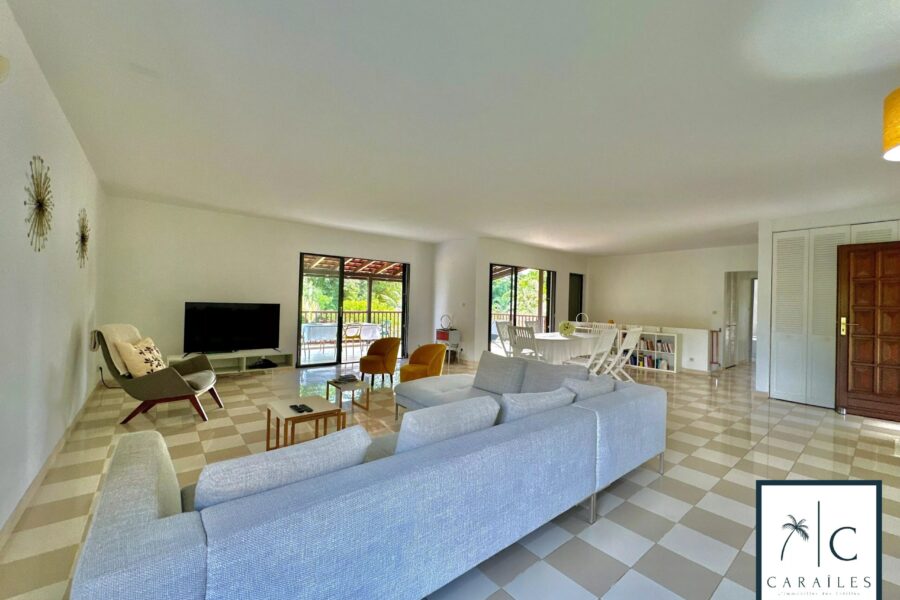 Maison à vendre à La Trinité — Vue nature — photo 10