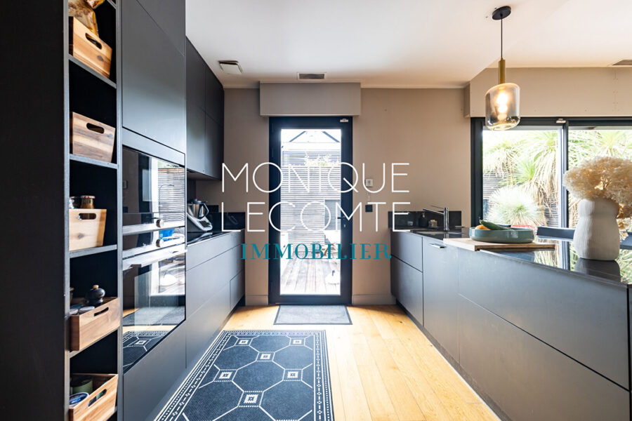 Maison à vendre à Le Bouscat — Vue parc & jardin — photo 5