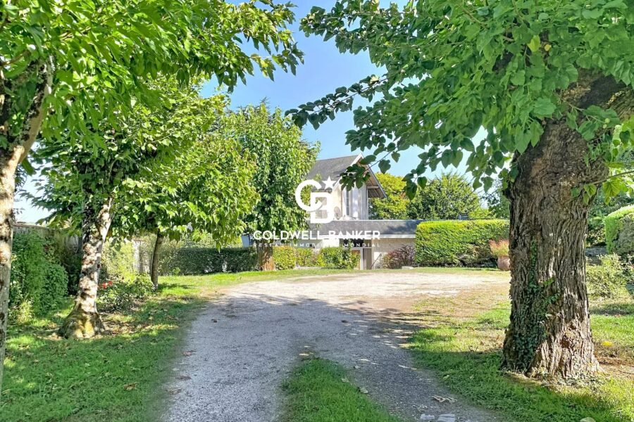Maison à vendre à Saintes — Vue parc & jardin — photo 14