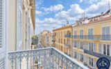 Appartement à vendre à Nice — Vue sur la ville — photo 1